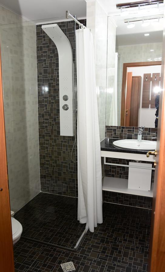 Hostel Orhideea Buzau Exterior photo